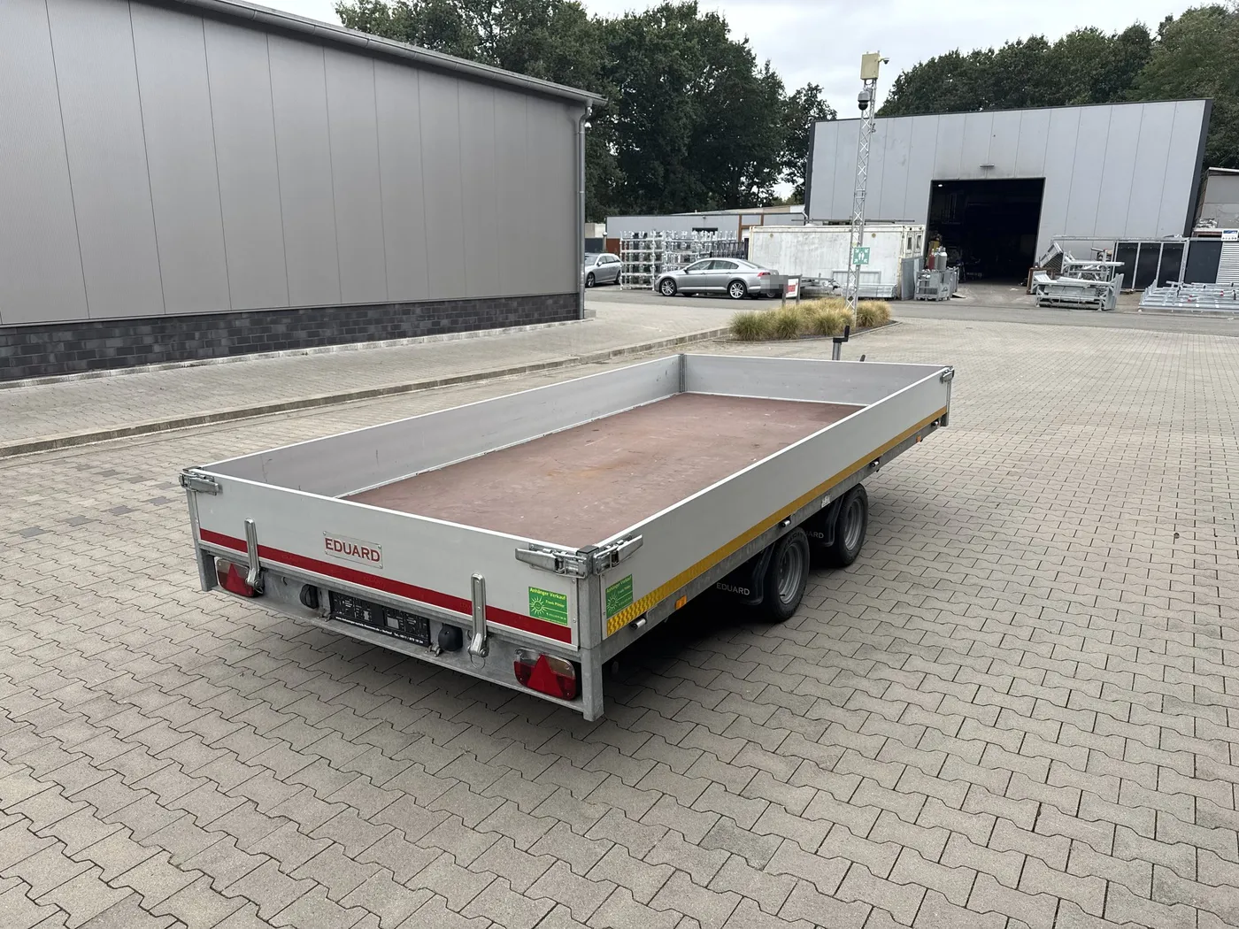 Autotransporter der Mietschmiede – Ansicht 3