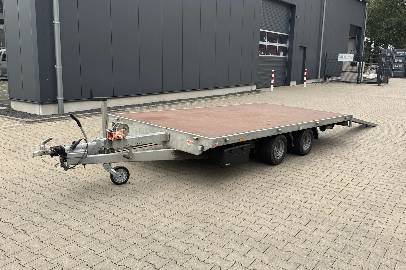 Autotransporter der Mietschmiede – Ansicht 4